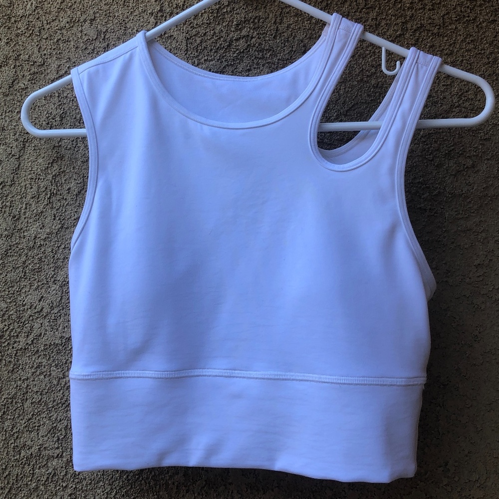 Lululemon Mastered Motion Tank size 6